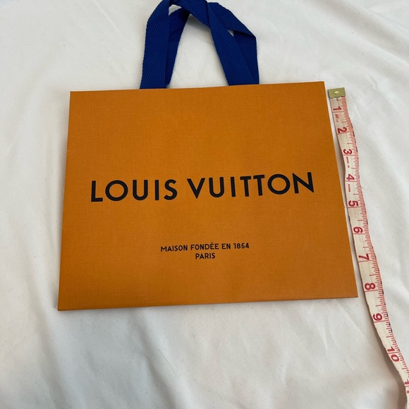 Authentic Louis Vuitton shopping bag. LV shopping bag. - Picture 2 of 4